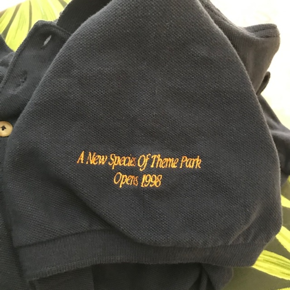 Disney's Animal Kingdom Polo Shirt 1998 Theme Park - Picture 8 of 8